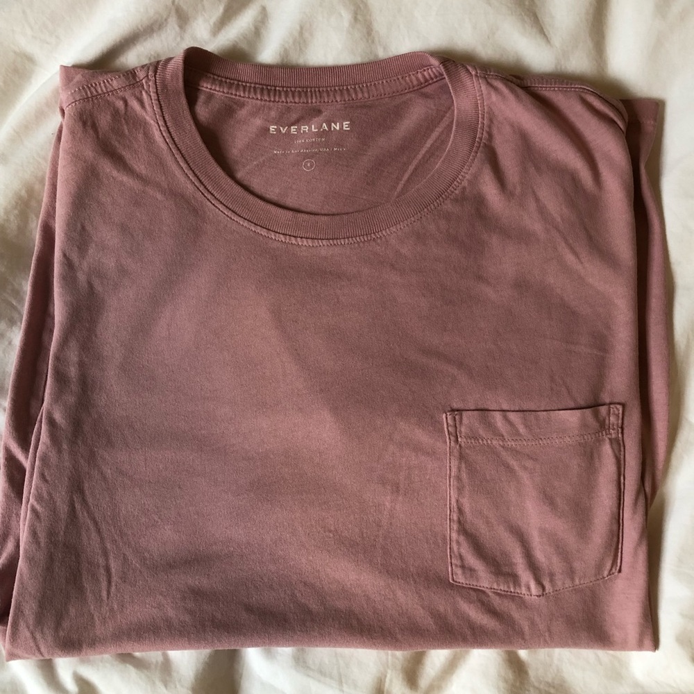 Light Pink Everlane Men’s Cotton Tee